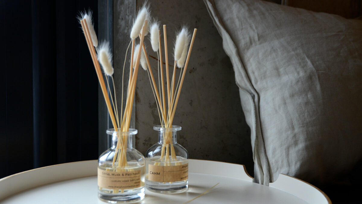 luxury glass room-scent diffuser with reeds and bunny tails