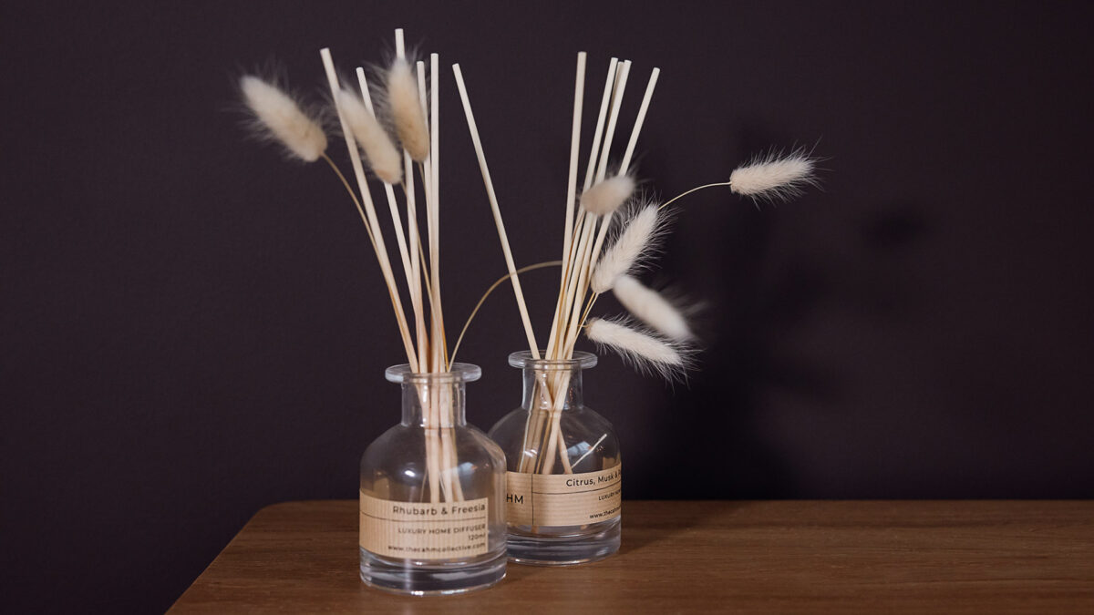 Cahm Luxury Reed Diffusers with Natural Reeds & Bunny Tails