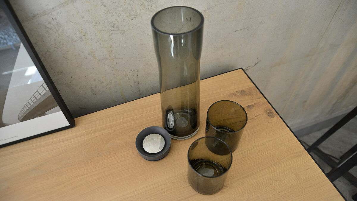 carafe-and-tumblers-set