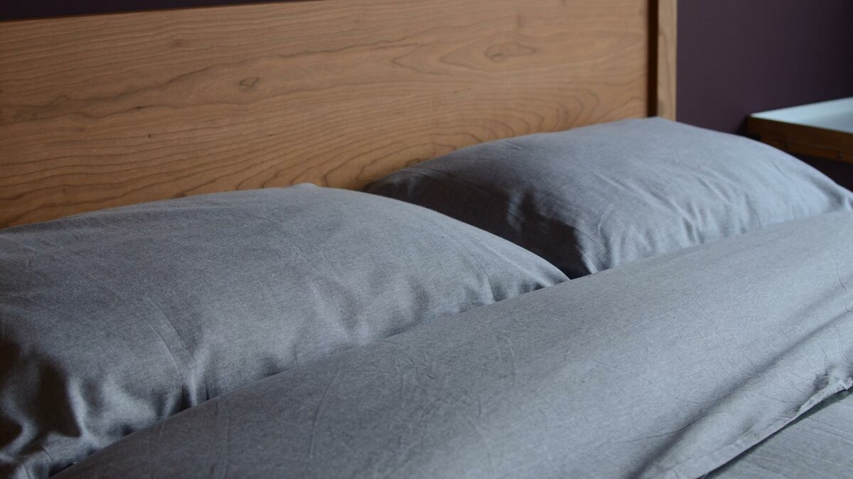 chambray-bedding-grey