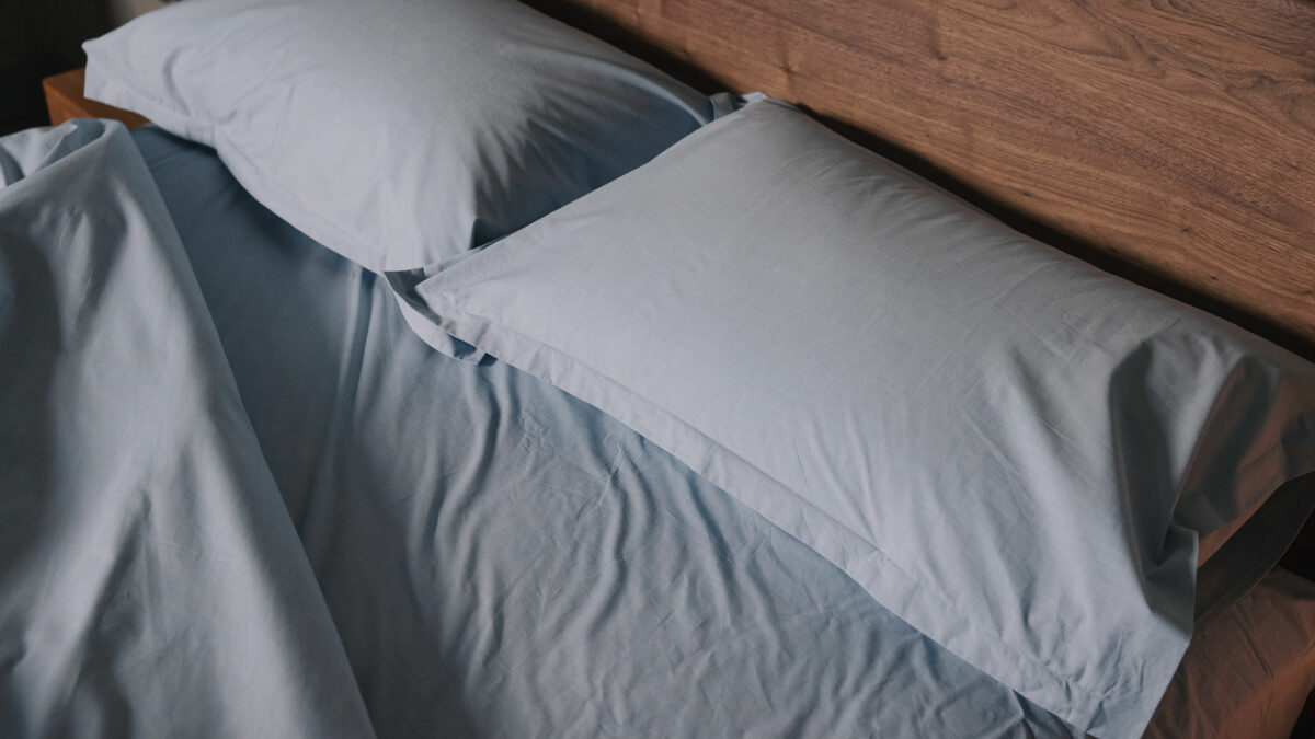 chambray bedding in blue