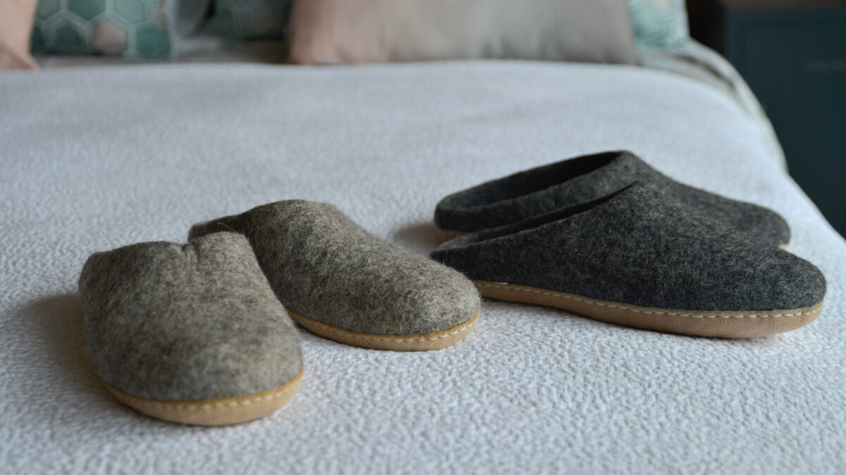 charcoal and brown marl slippers