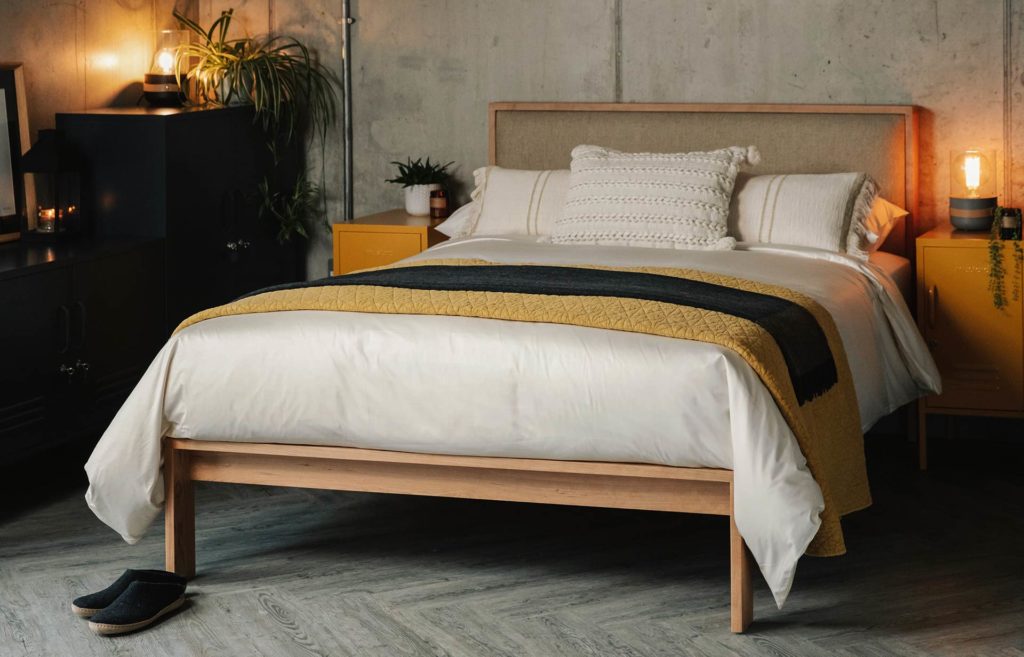cherry bed with upholstered headboard SHETLAND 1250