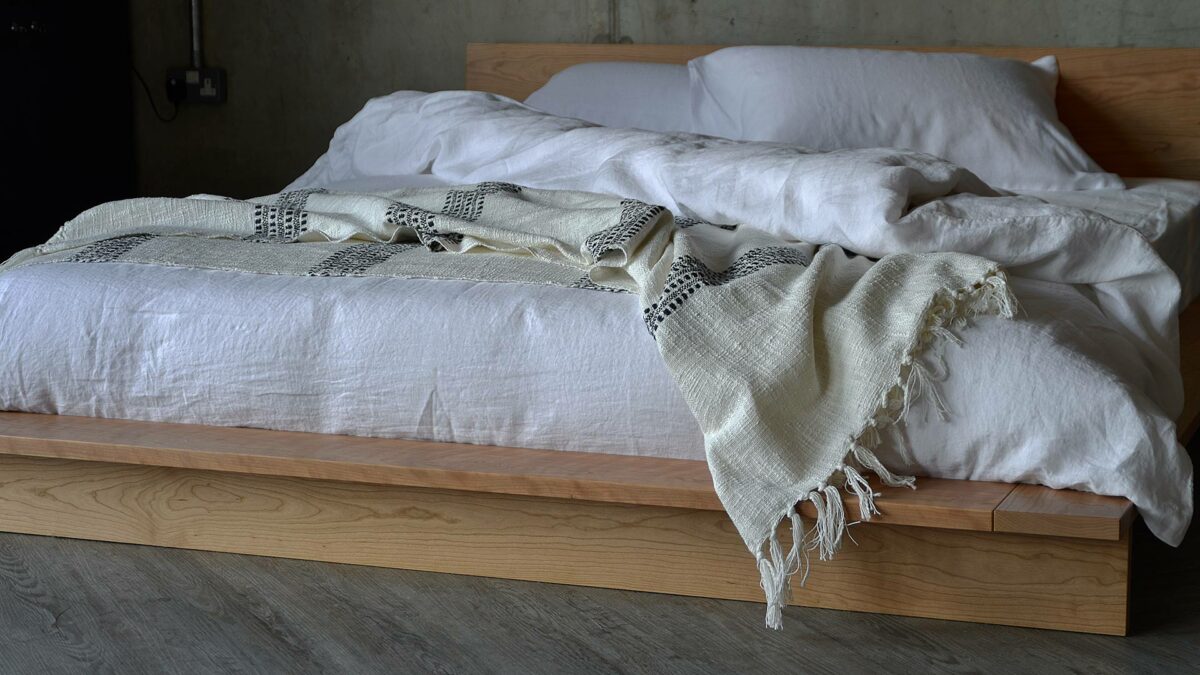 cherry oregon foot relaxed textured bedding
