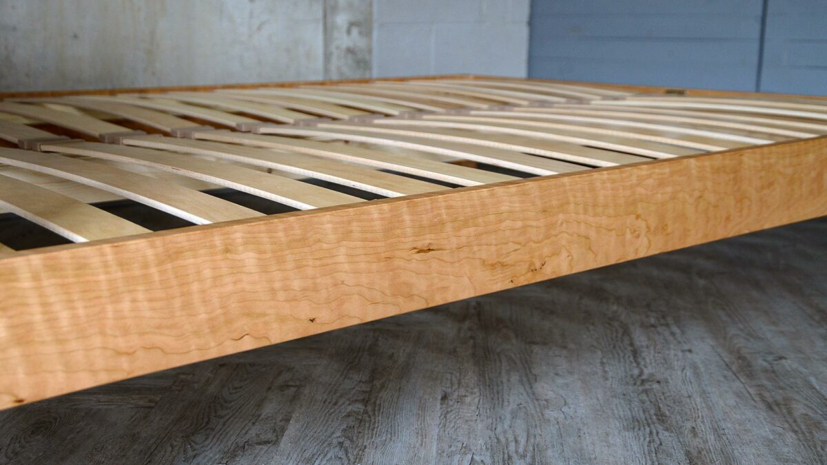 cherry sahara side rail close up