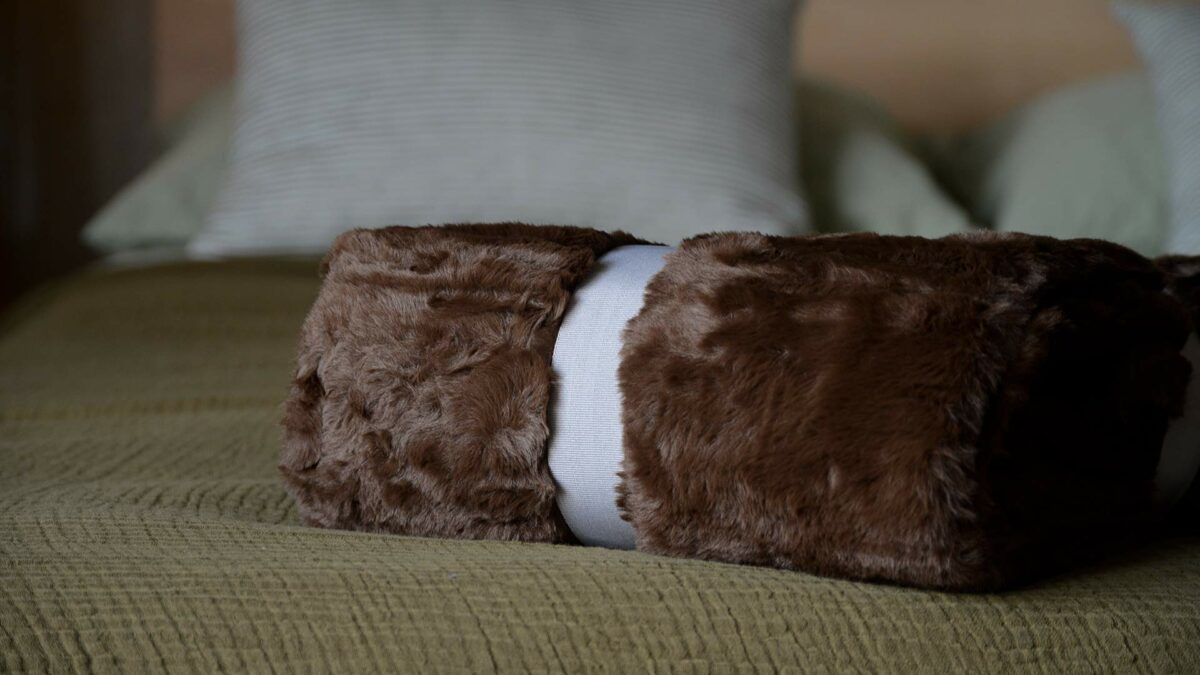 chocolate faux fur throw