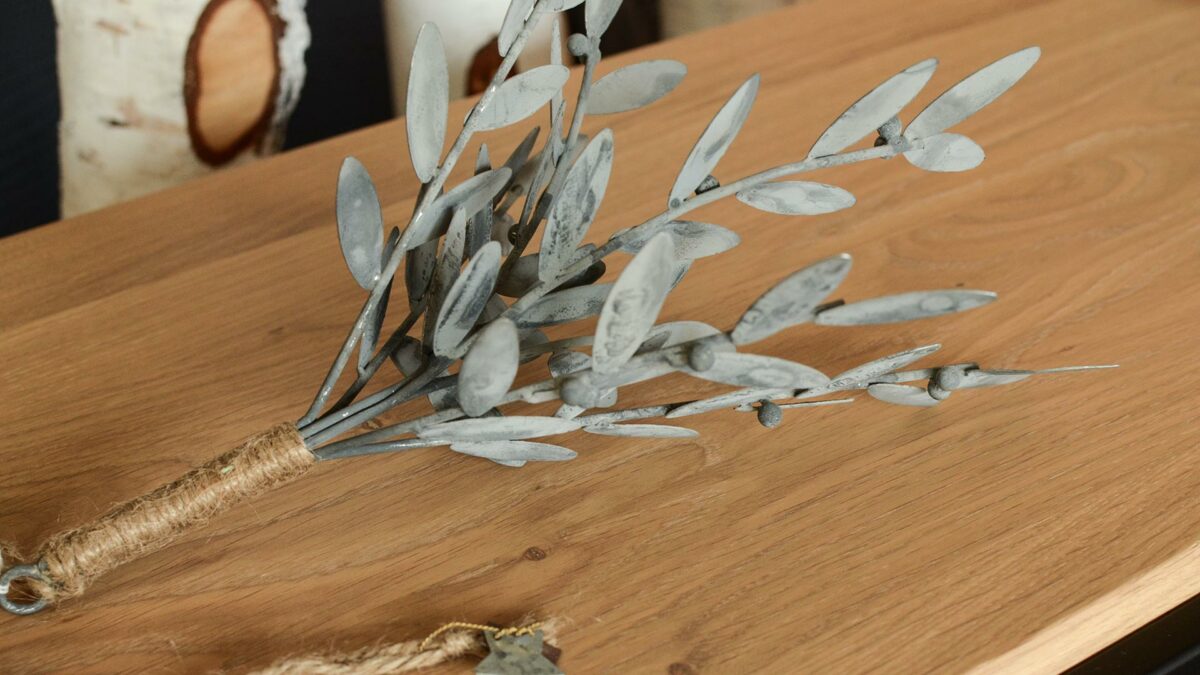 christmas decoration metal mistletoe5