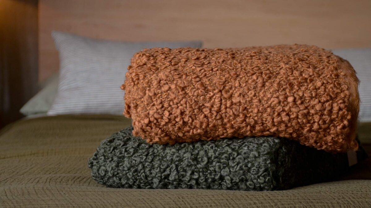 chunky knit heavy weight throws