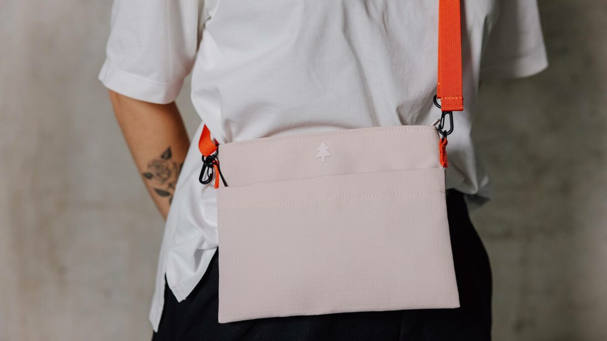 contemporary pink shoulder bag