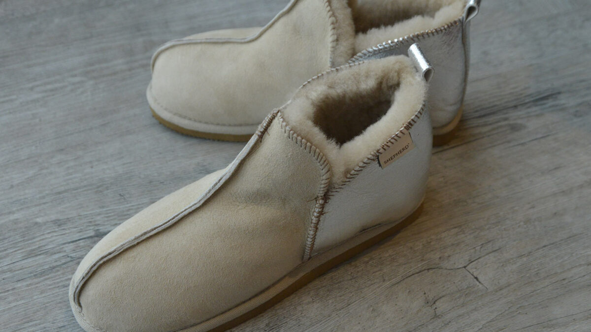 cosy boot style sheepskin slippers in silver & sand