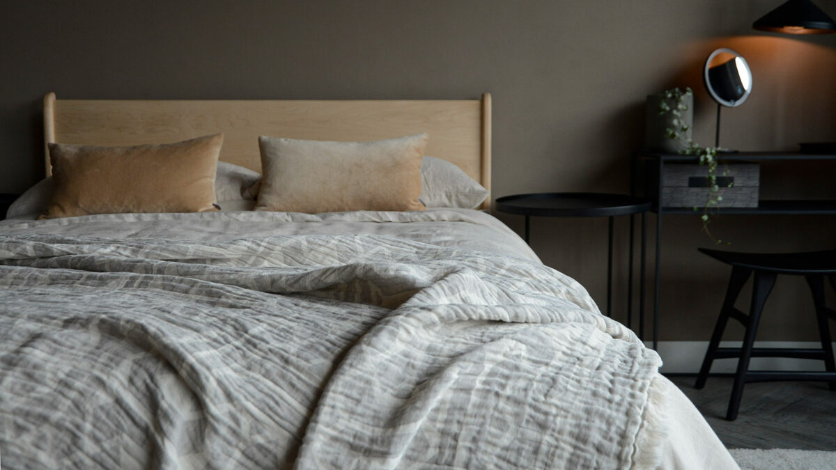 cotton and linen blend graphic throw on maple camden