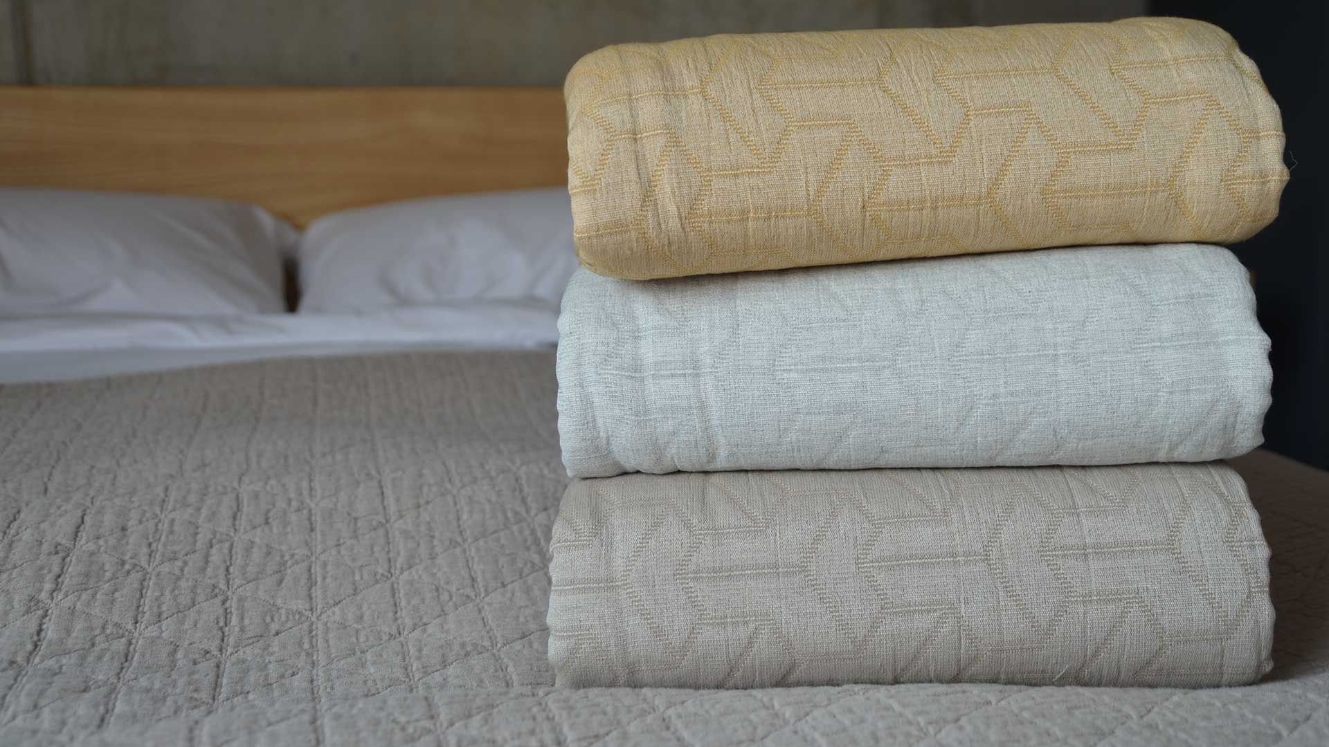 Stitched cotton bedspread made with 25% recycled cotton
