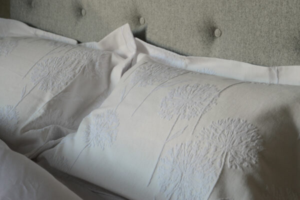 ivory and white allium design duvet cover set for a hotel bedroom look a closer view of the pillowcases