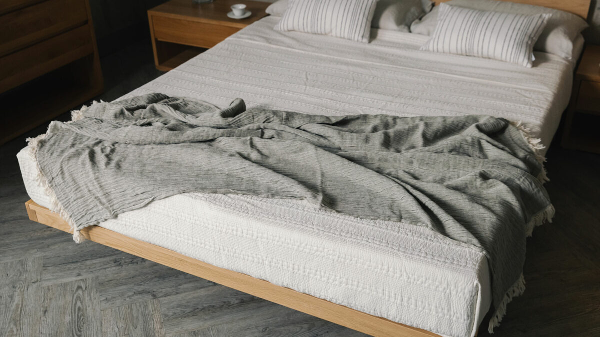 crinkle look organic cotton linen throw