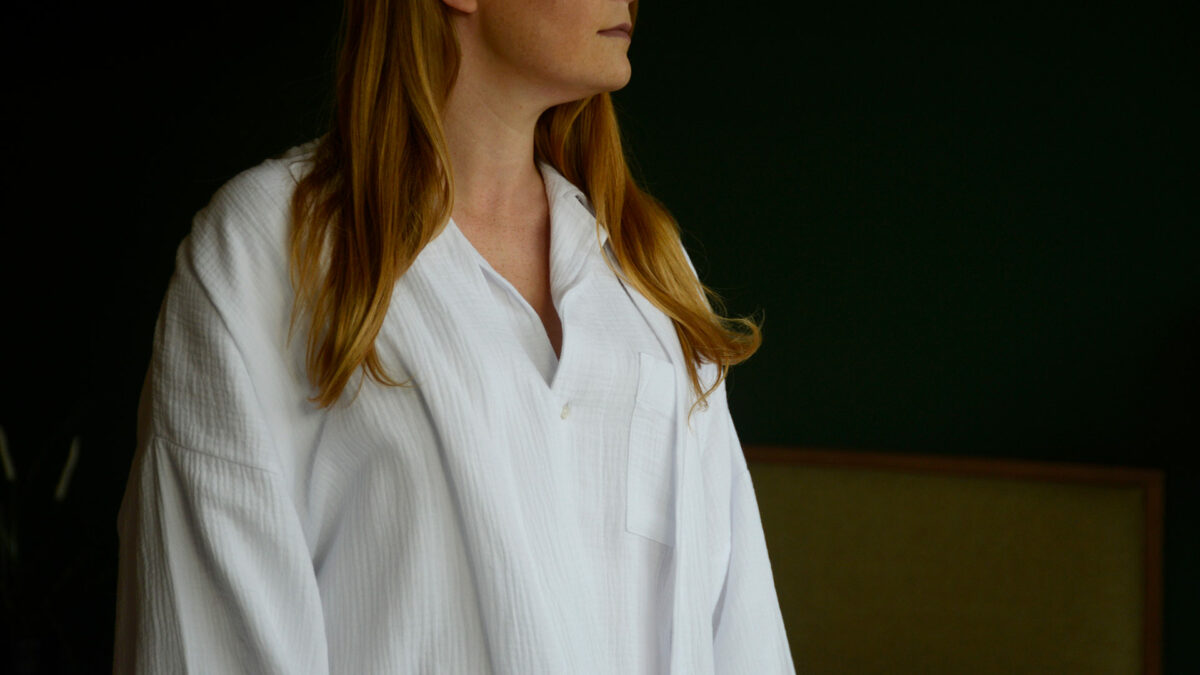 crinkled cotton robe and PJ top in white