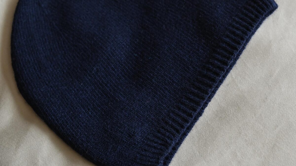 Luxury Cashmere Beanie Hats - 3 Colours - Image 6