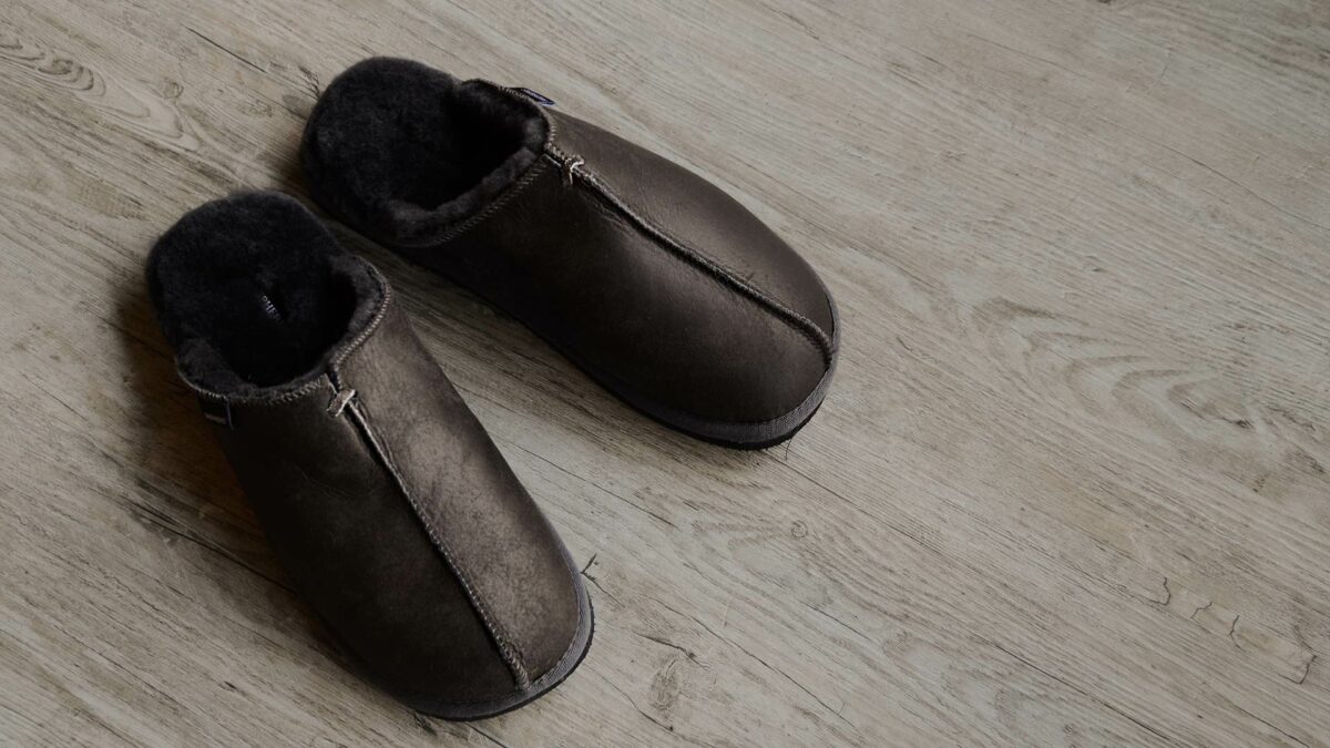 dark brown and grey hugo slippers