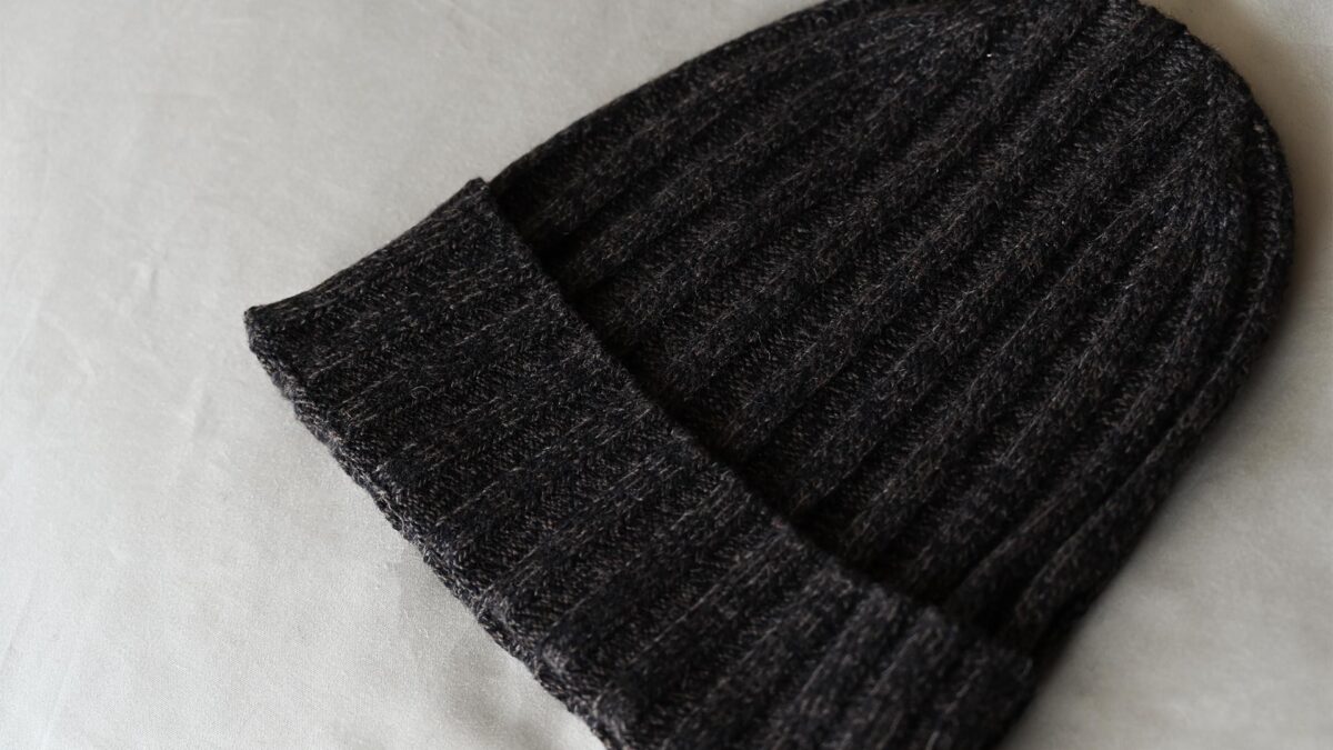 Melange Cashmere Cable Knit Hats - 3 Colours - Image 3
