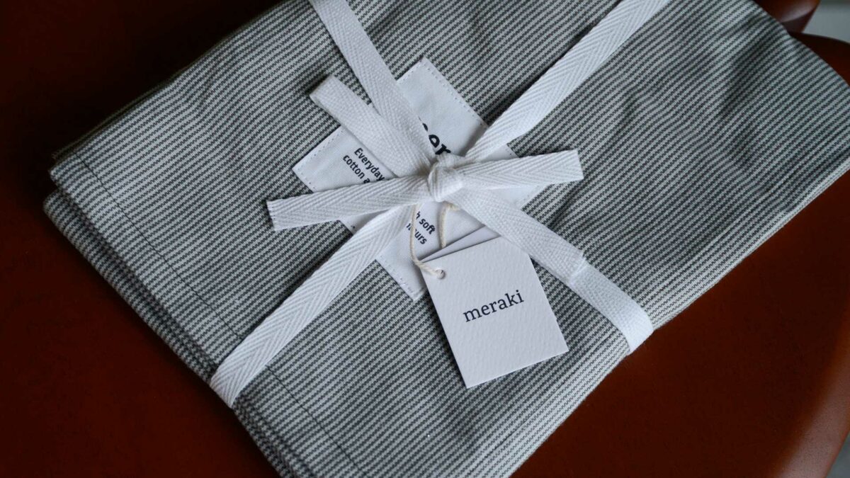 dark green and ivory tea towels set