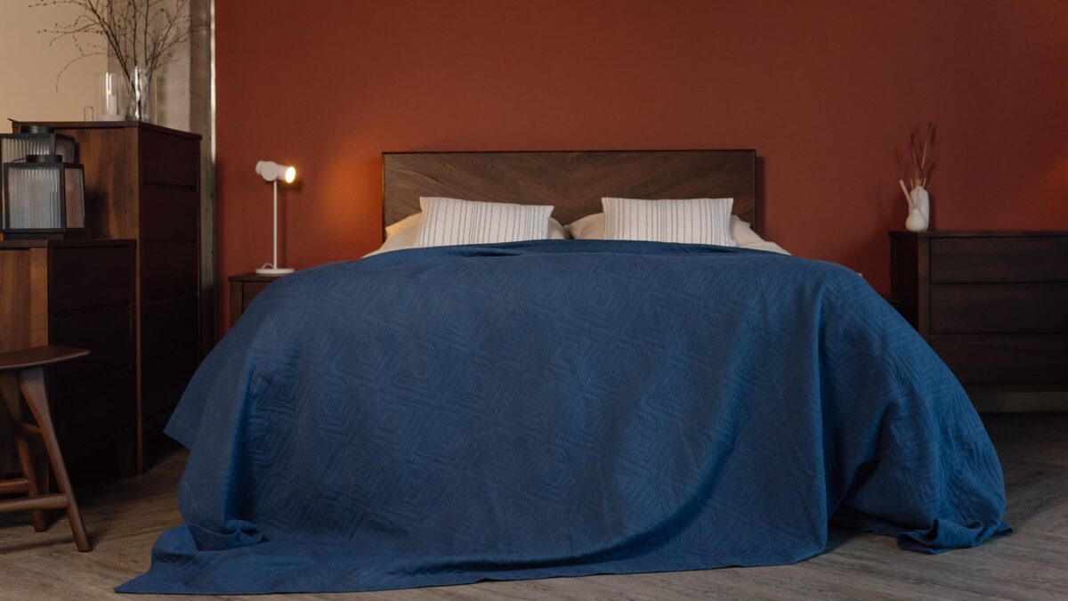 Diamond Pattern Washed Cotton Bedspread - Image 3