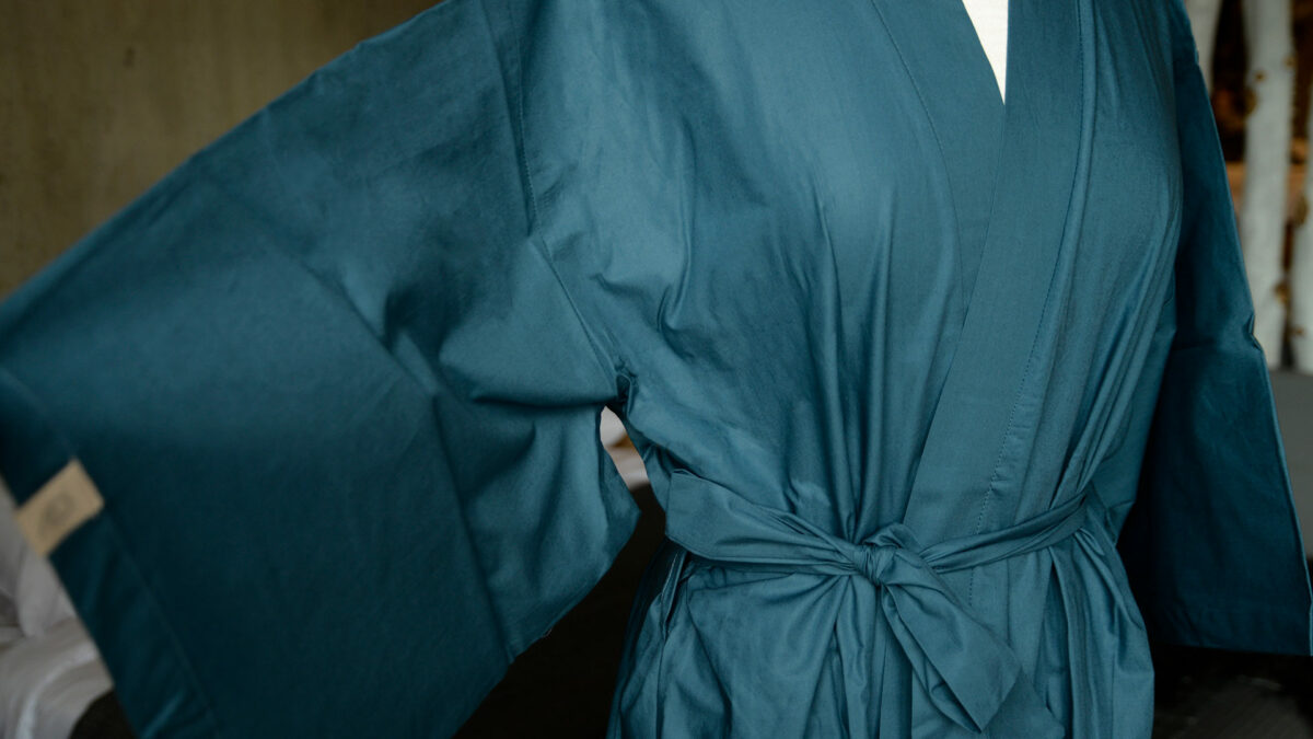 deep blue kimono robe