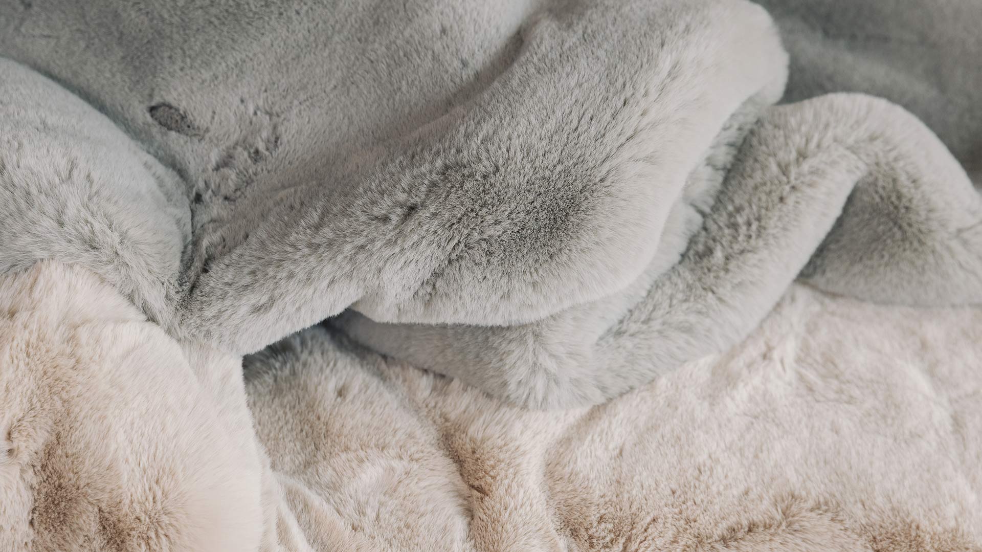Light grey fur throw outlet