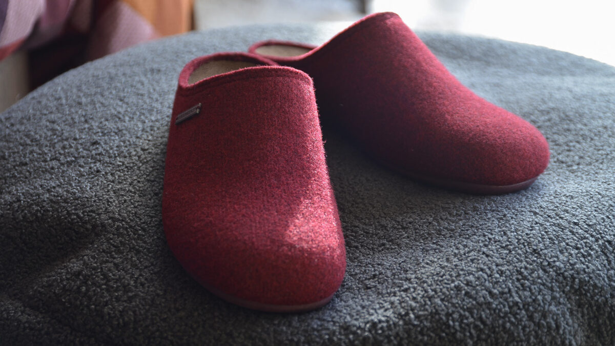 Women's Slippers - Stone or Dark Red - Image 6