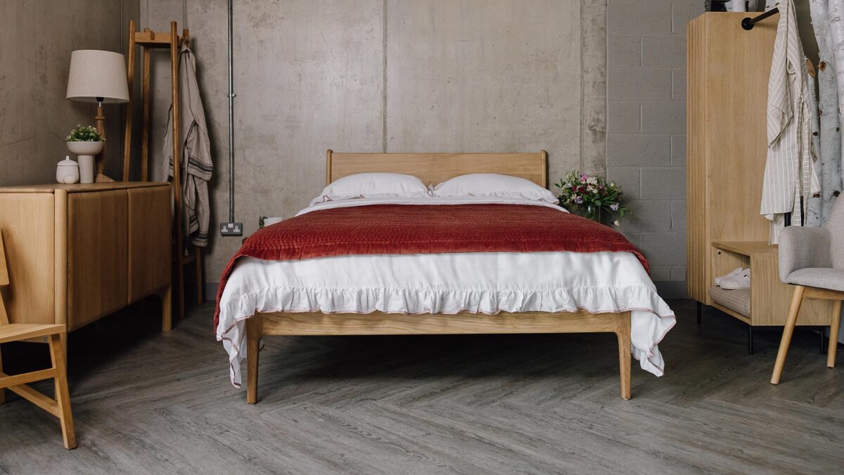 Stitched Velvet Bedspreads - 3 Colours - Image 9