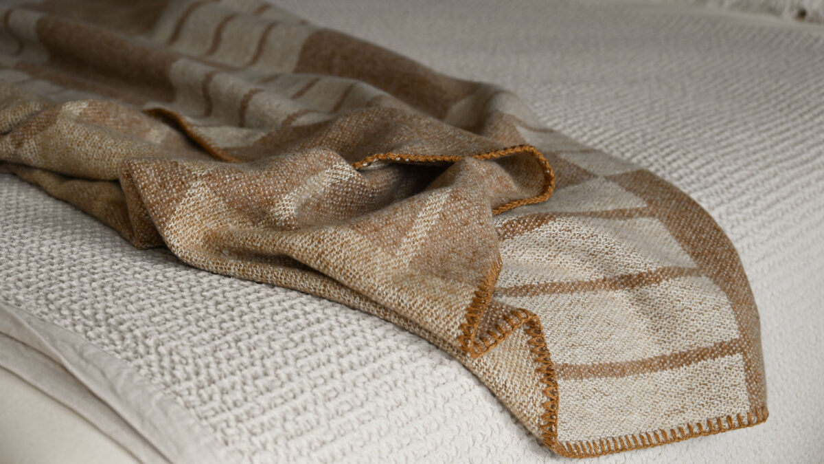 Reversible Chequered Throws - 2 Colours - Image 2