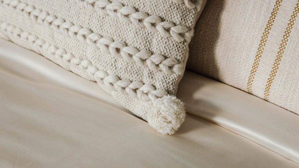 satin finish organically farmed cotton bedding - detail