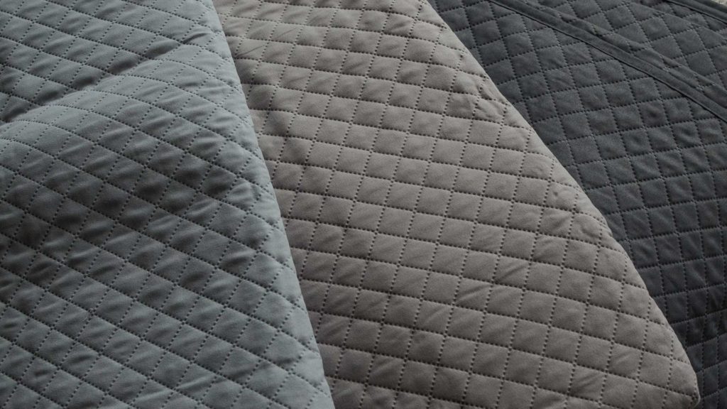 diamond-pattern-bedspreads-in-grey-taupe-and-slate