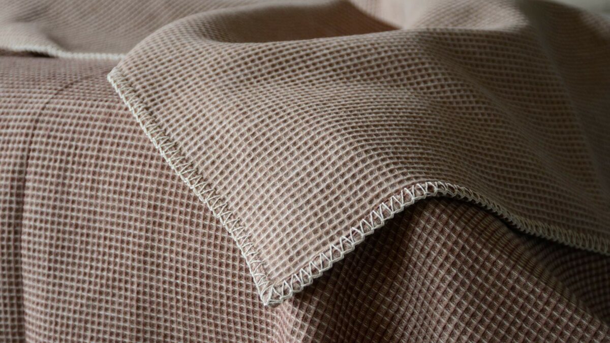 dusky rose waffle throw