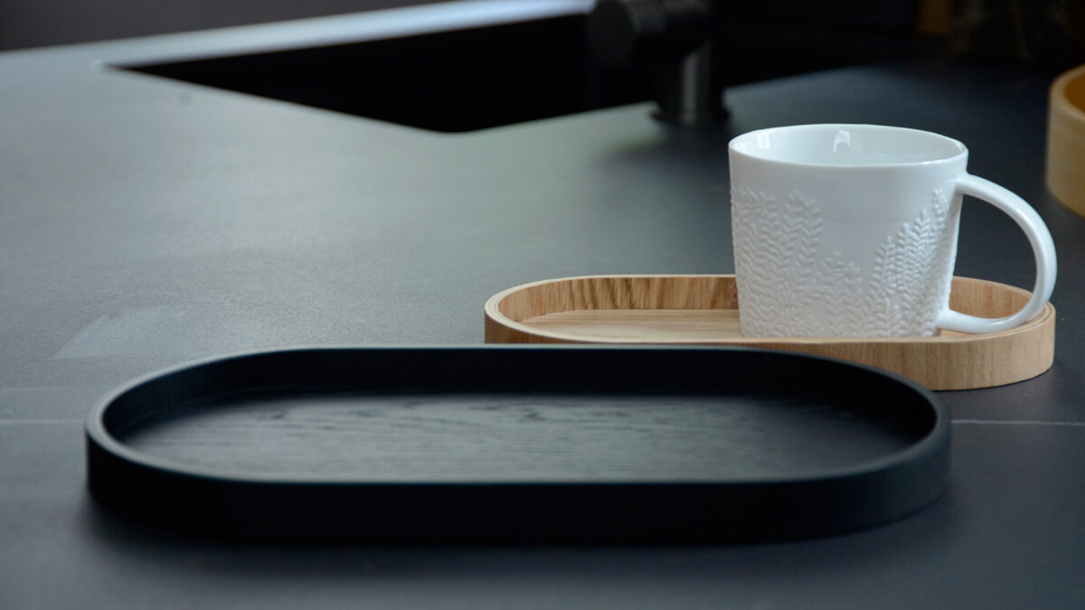 ekta oak trays with porcelain mug