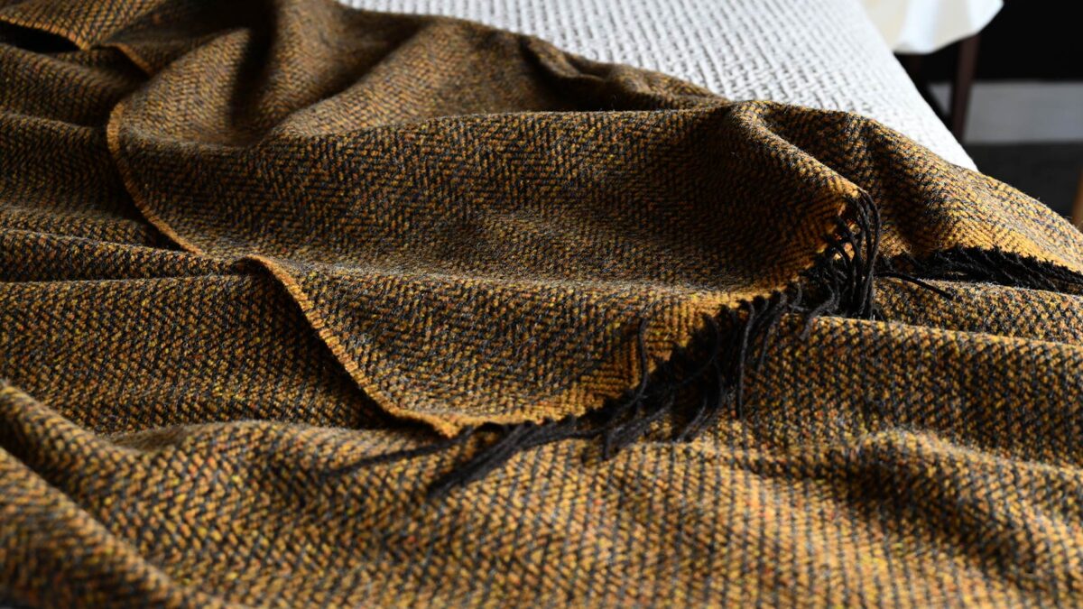 Heavyweight Check Wool Blankets - Image 7
