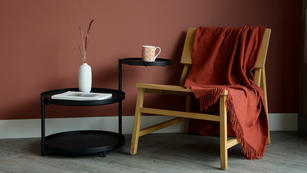 ethnicraft black swivel table main image