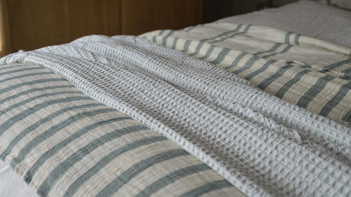 Pale Cotton Waffle Bedspreads - Image 4