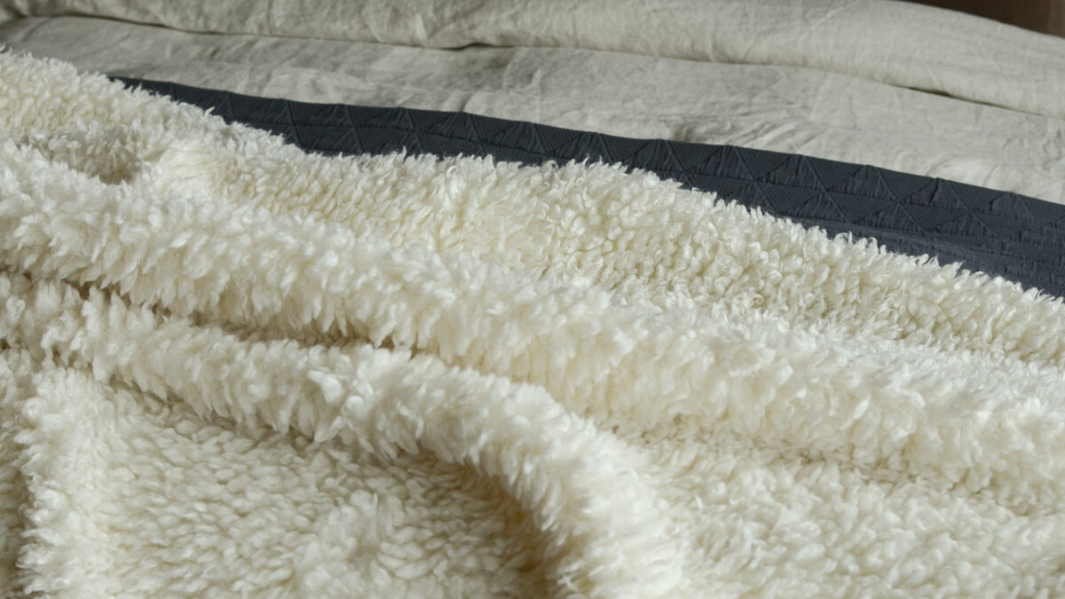 faux alpaca throw1