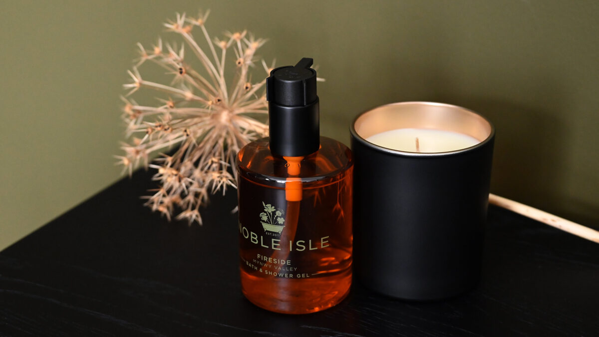 Noble Isle Fireside Luxury Gift Set - Candle & Shower Gel - Image 2
