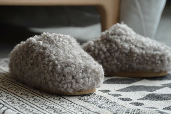 curly sheepskin open heel slippers