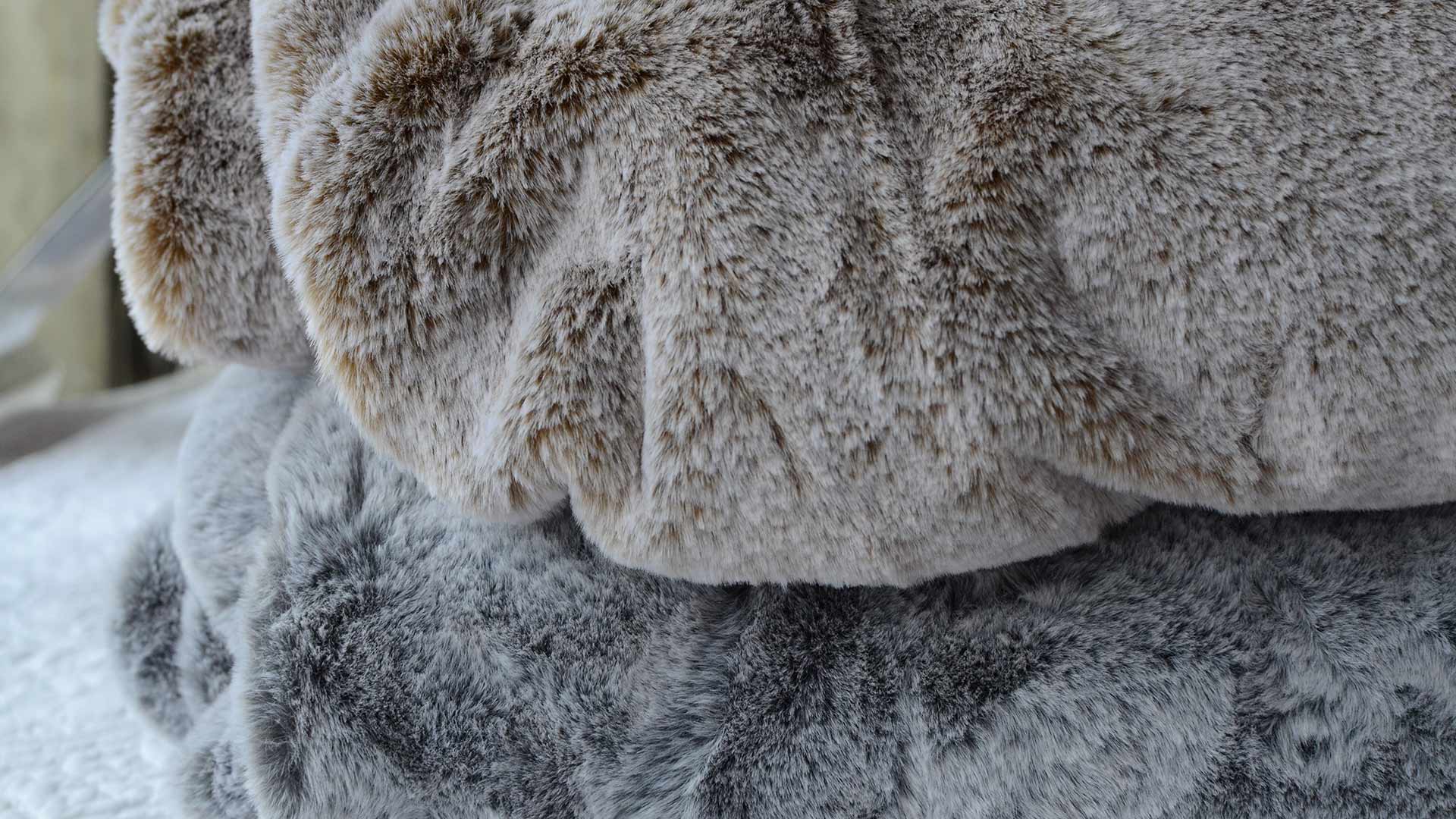 Luxury Frosted Faux Fur Throws | Blankets | Natural Bed ...