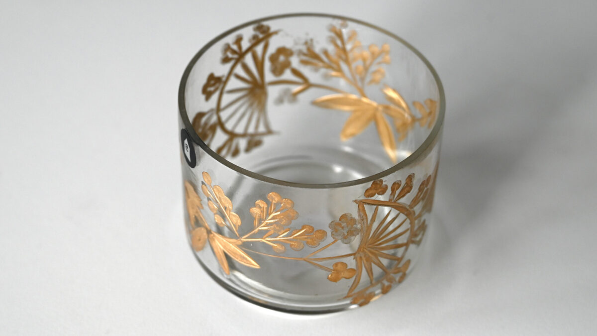Glass & Gold Floral Candleholder - Image 2