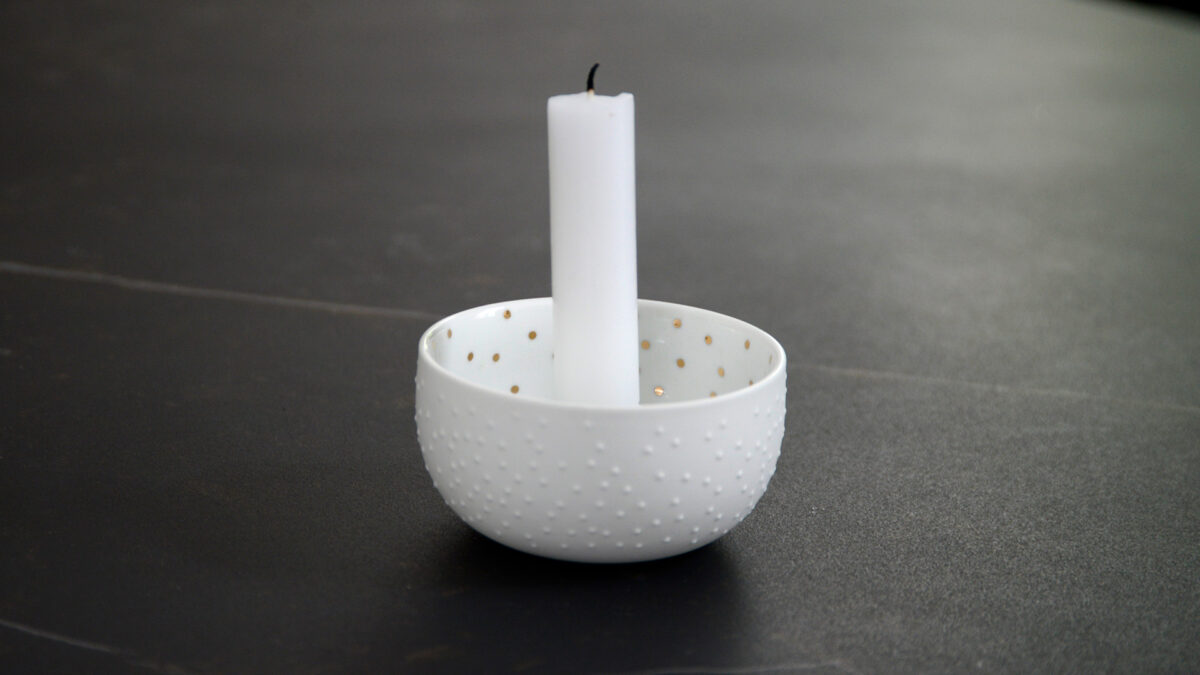 gold dotted porcelain candle holder