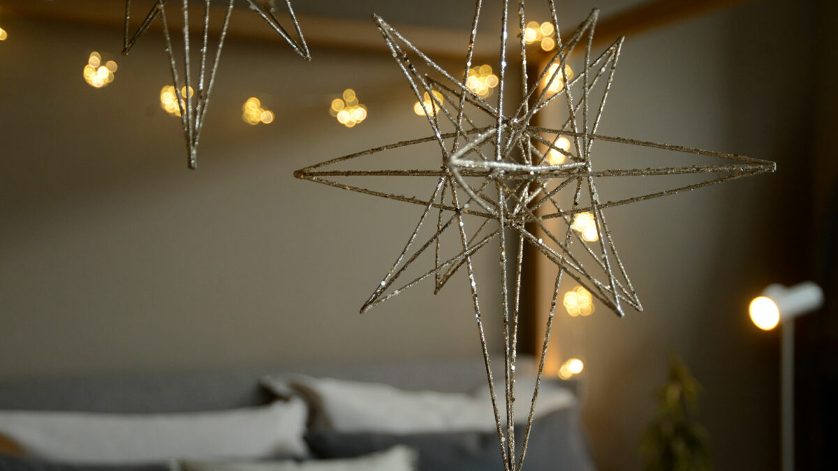 hanging glitter stars
