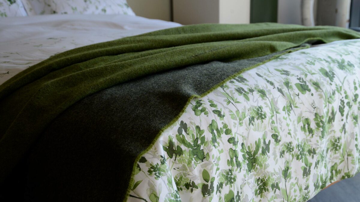 green leaves pattern duvet set with reversible green wool throw