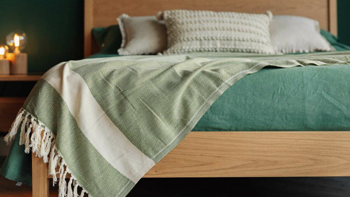 pure linen bedding