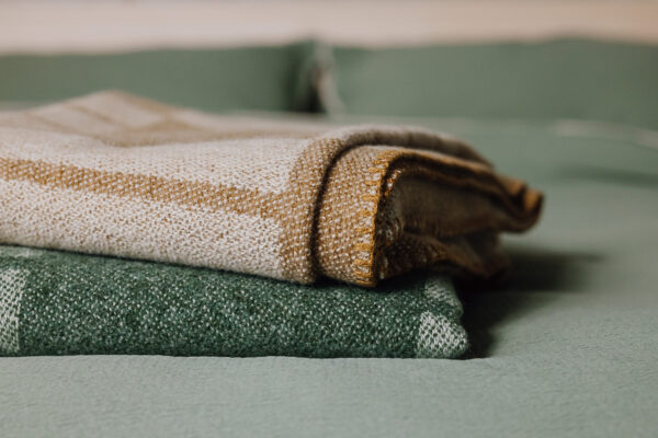 Reversible Chequered Throws - 2 Colours