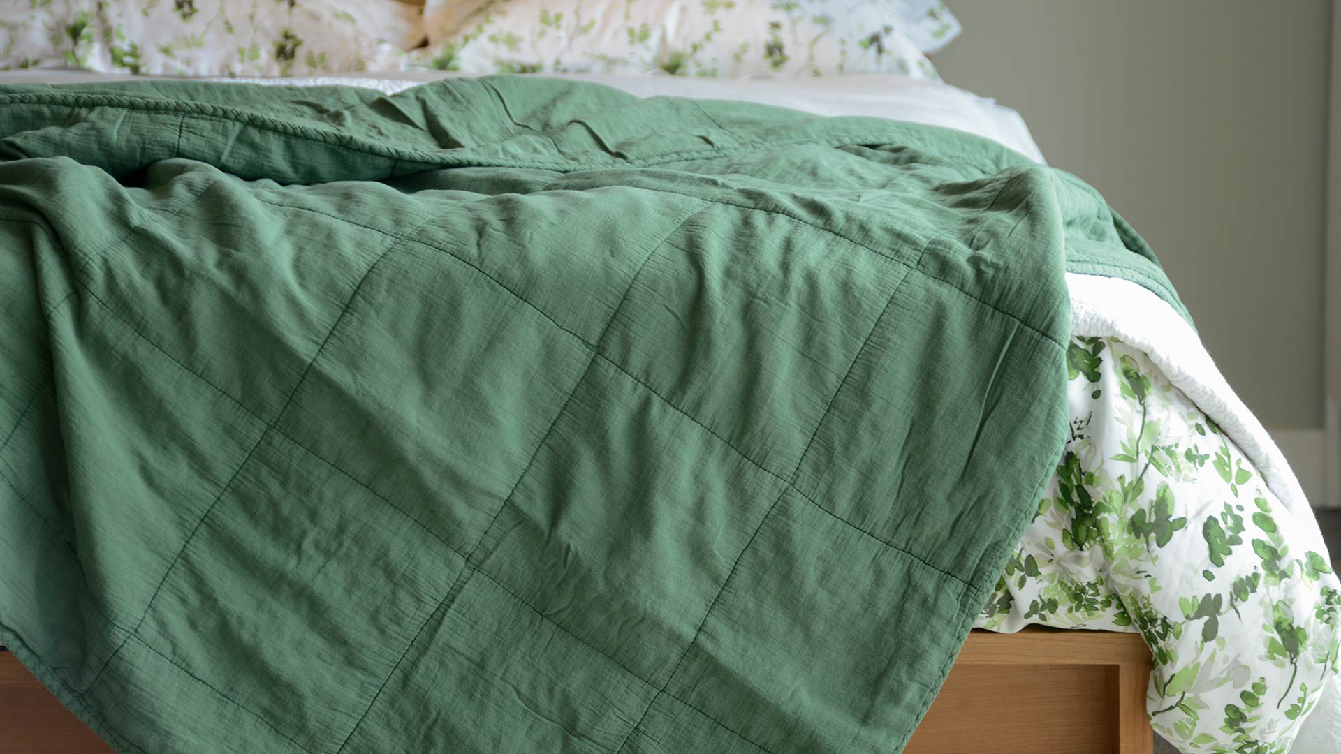 Plain Soft Quilted Throws 4 Colours Natural Bed Company