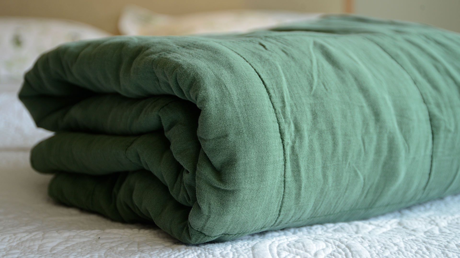 Plain Soft Quilted Throws | 4 Colours | Natural Bed Company