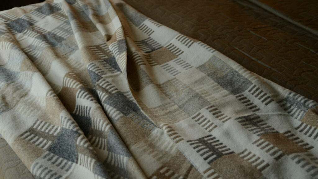 earth tones modern pattered Merino wool throw