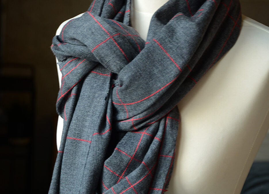 grey and red cashmere scarf 1400